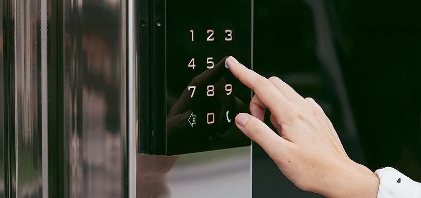 Keyless Door Entry System in Glendale, CA